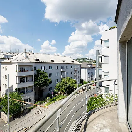 Daire Matteo - Modern With Free Parking