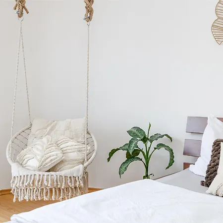 Matteo - Modern With Free Parking * Pressburg